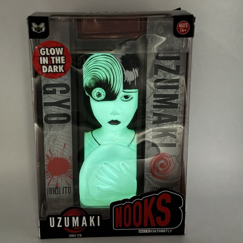Junji Ito Uzumaki Azami Bookshelf Nooks Glow In The Dark CultureFly New NIB